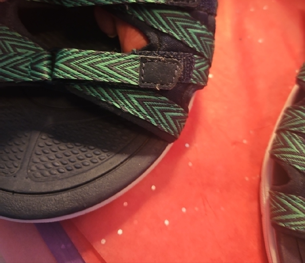 Green and Black Strappy Sandals - Picture 5 of 7